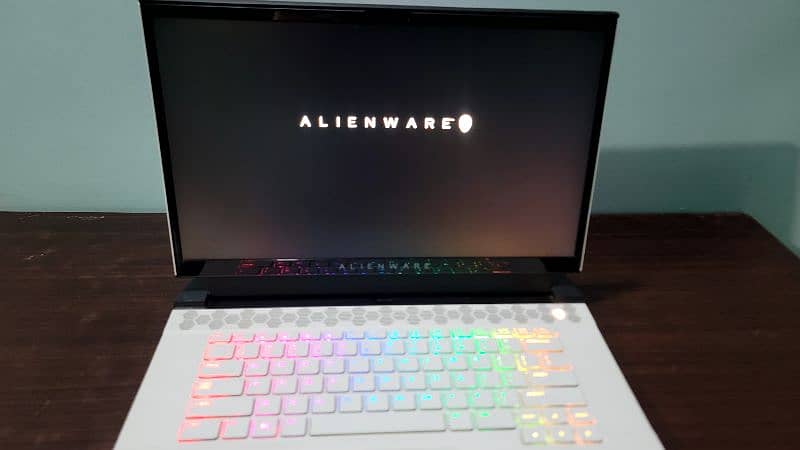 Alienware M15 R4 Gaming Laptop 3