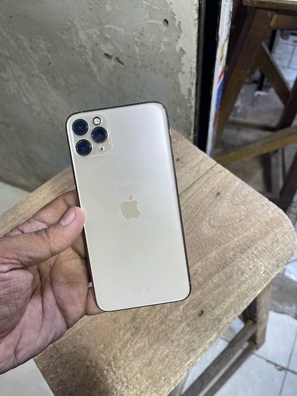 I phone 11 pro max 256gb PTA approved 6