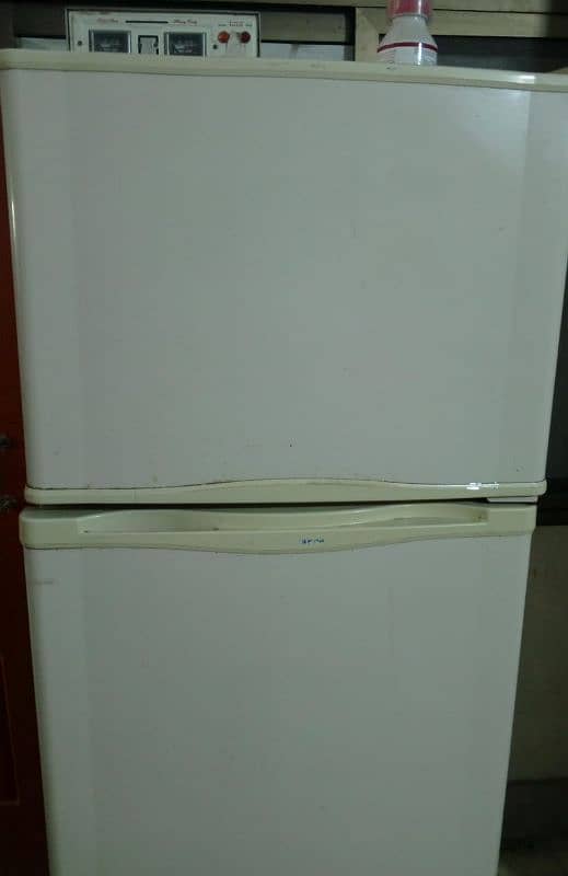 Dawlance Refrigerator 0