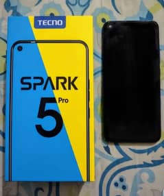 urgent sell tecno spark 5pro 4/128 with box