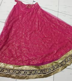 Used Lehenge Choli with Dupatta