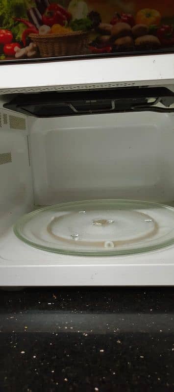 microwave used good condition 4