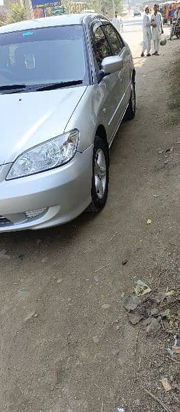 Honda Civic EXi 2004 1