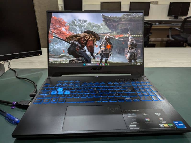 Gaming Laptop ASUS F15 FX507ZC4 4