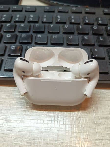 Apple Airpods Pro 6