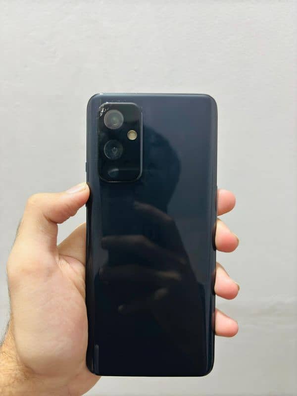 OnePlus 9 5g 4