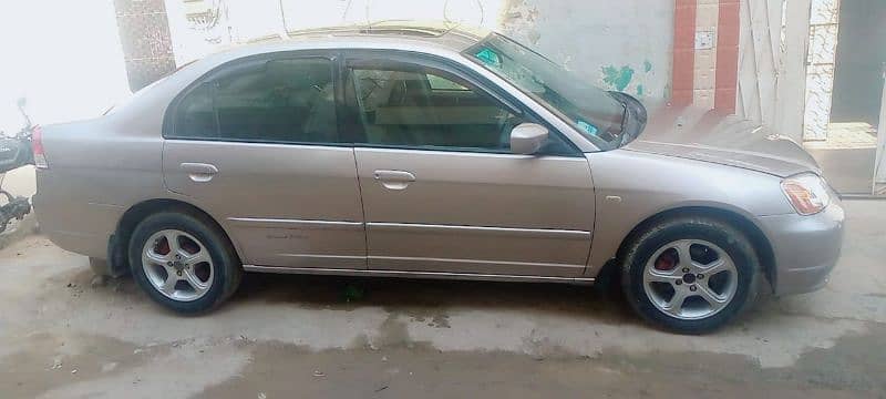 Honda Civic EXi 2003 3