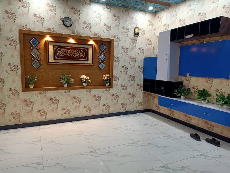 10 MARLA HOUSE FOR RENT IN BAHRIA TOWN LAHORE 12