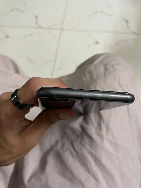 iPhone 8 Plus 64 Gb 2