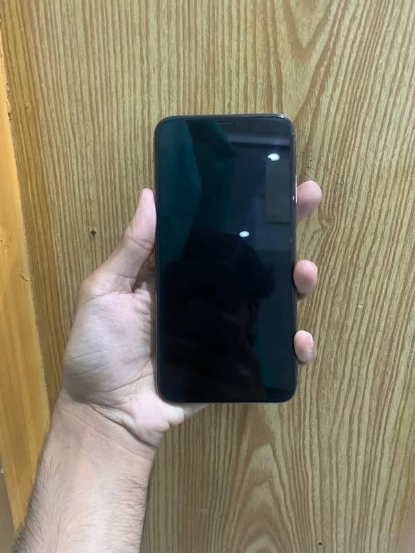 iphone xs max 5