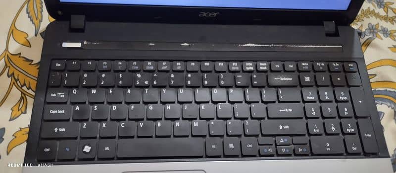 Acer Laptop 9