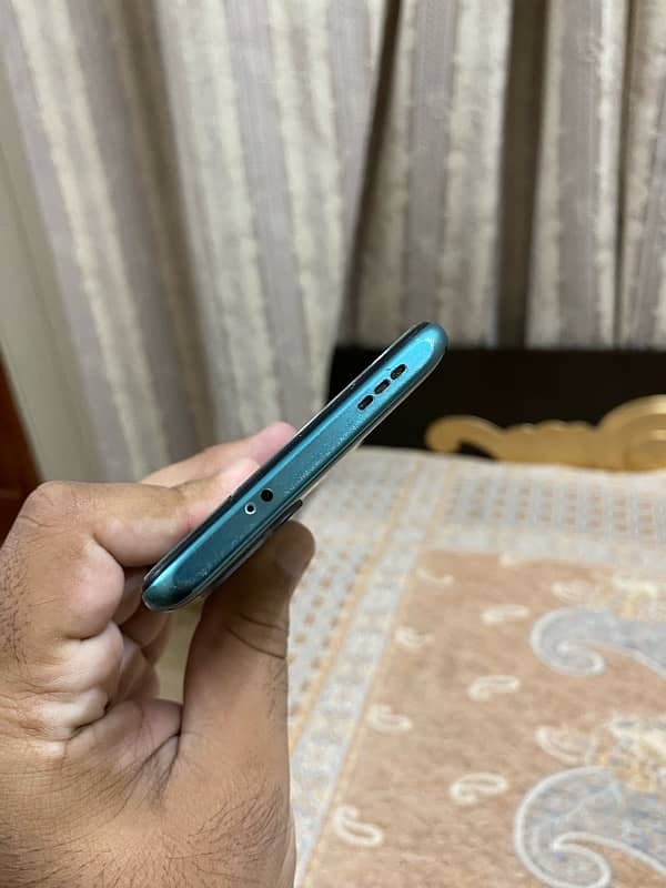 Redmi Note 10 4/128  Mint Green 4