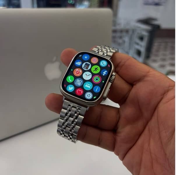 Apple Watch Ultra 4