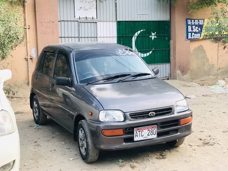 Daihatsu Cuore 2010 1