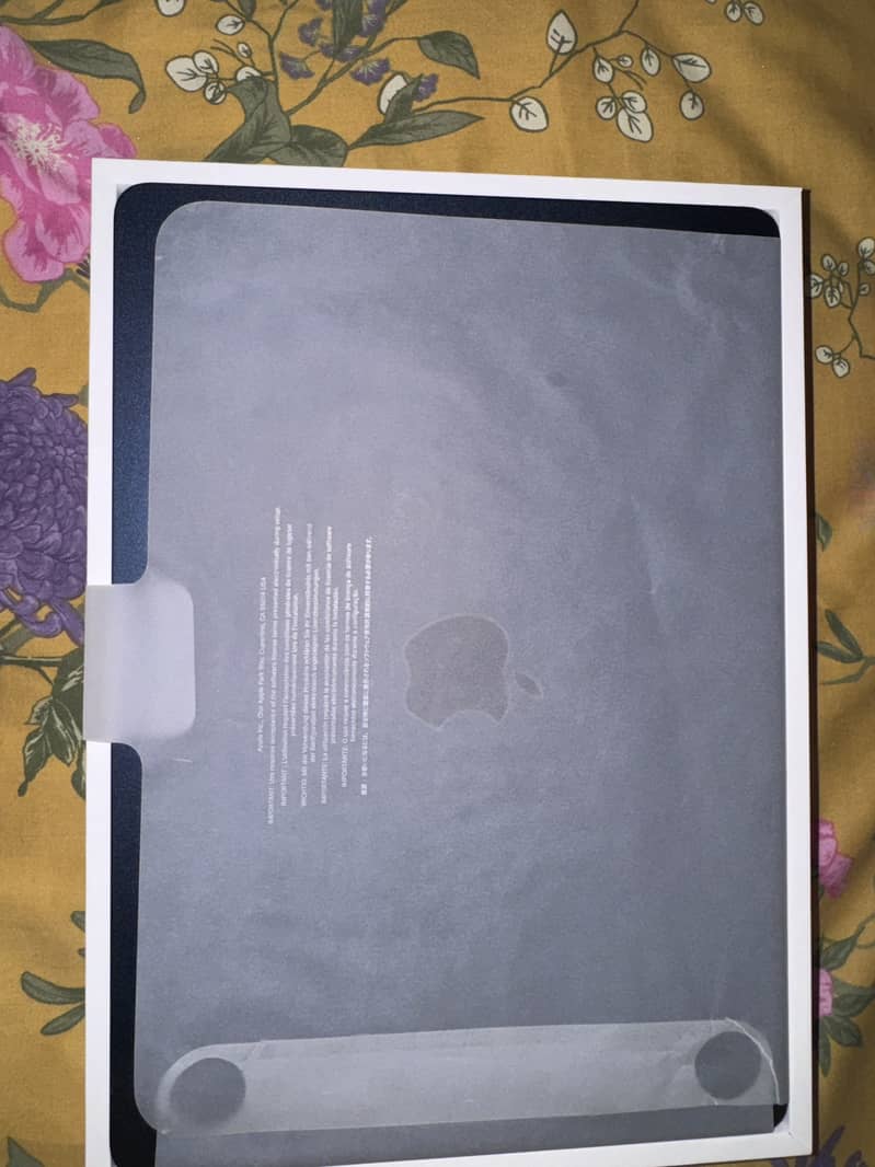 Apple Macbook Air M2 Midnight Black 2022 4