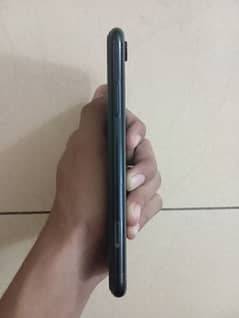 iPhone XR 64 GB NON PTA