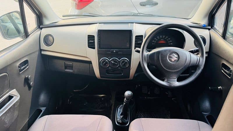 Suzuki Wagon R 2019 4