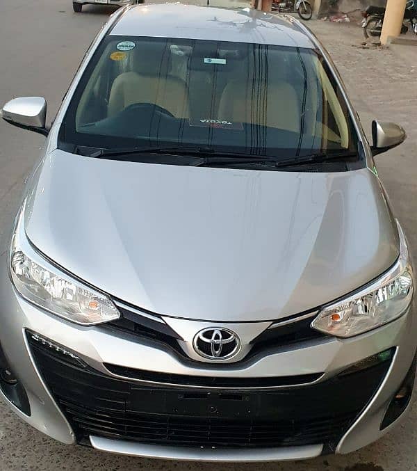 Toyota Yaris 1.5 X  2021 1