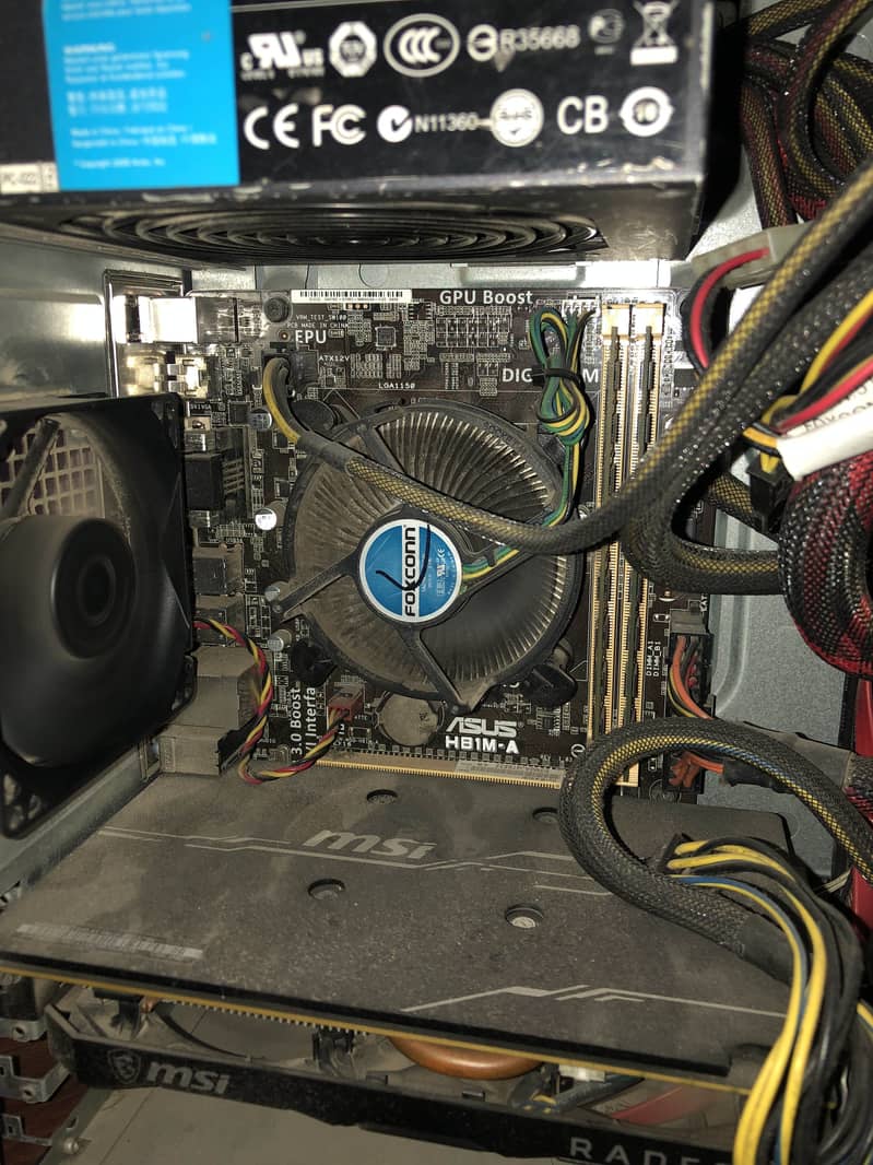 i7 4790 with Asus H81 and 8 Gb ram 1