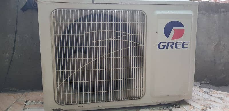 GREE AC Non Inverter Totall Genuine   03054347662 2