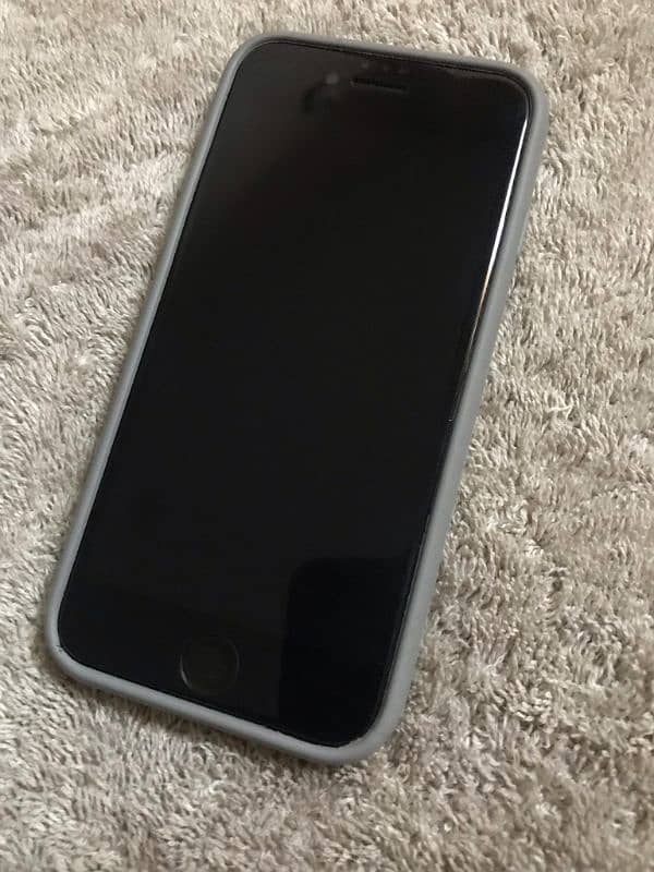 iphone se 2020 64gb fu pta approved 12