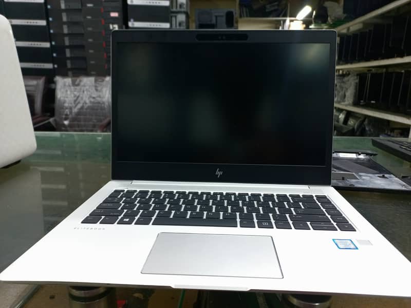 Hp EliteBook 840 G5 i5 8th generation  8gb 256ssd 4