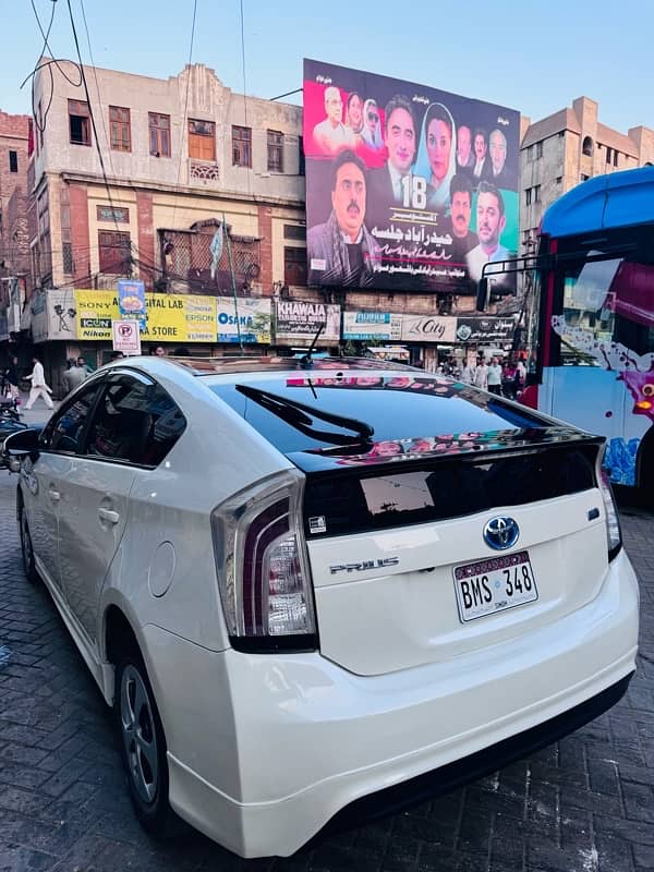 Toyota Prius 2018 1