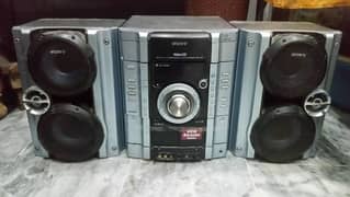 Sony amplifire with speakers