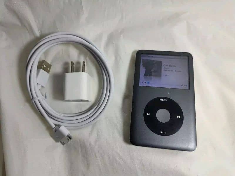 Apple Ipod Classic 7th Generation 160GB 2