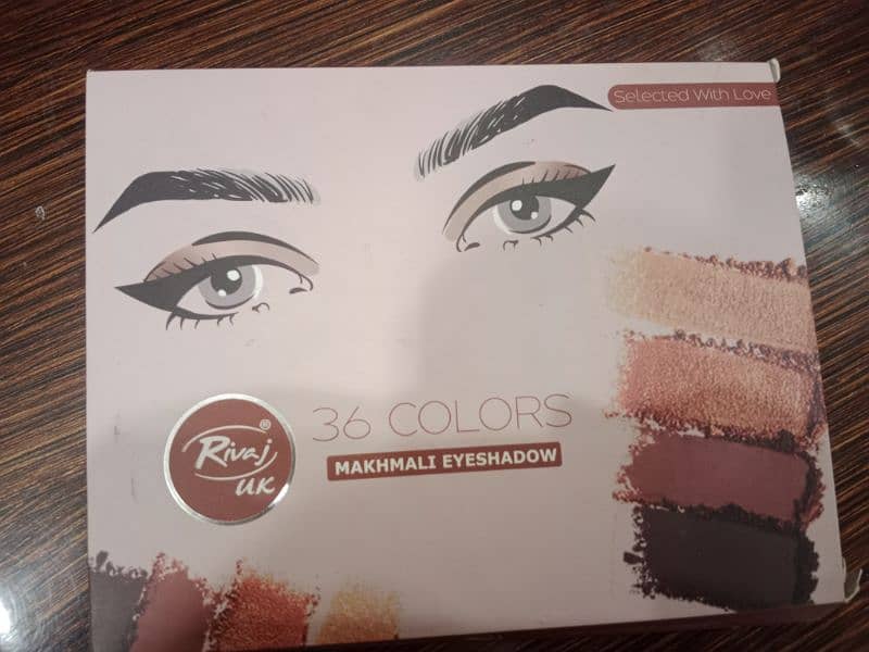 Eyeshadow palette 3