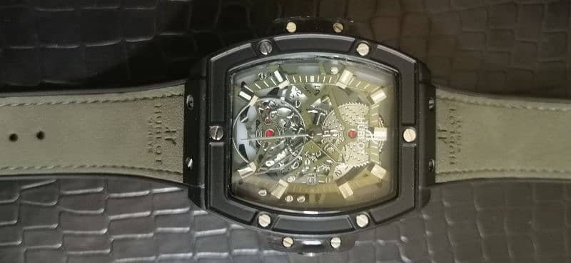 Rolex and Hublot men's watches 4