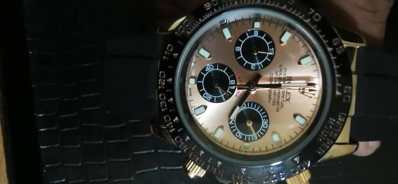 Rolex and Hublot men's watches 8