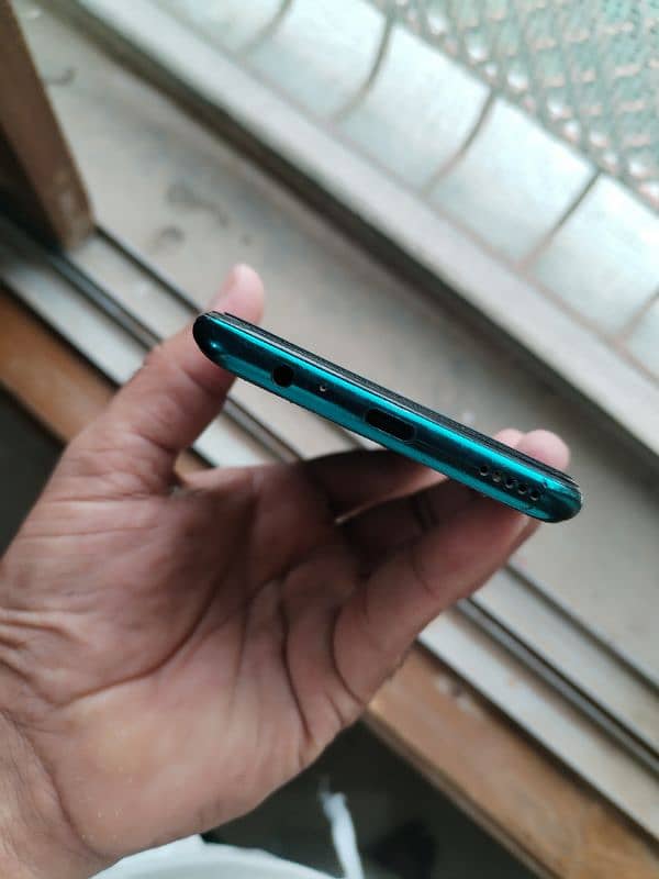 Huawei y9 prime 4 128 offical approved complete box 10