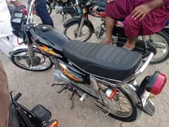 Honda 125 far sel good candeshn