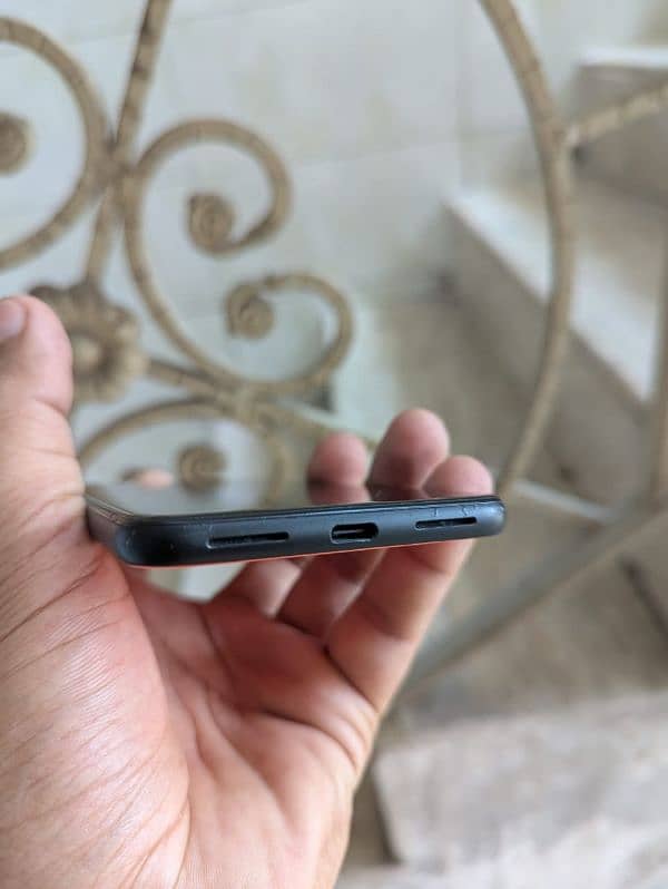 Google pixel 4xl 128gb pta approved 1