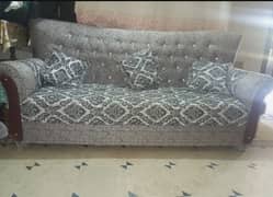 5 seater sofa set/wooden