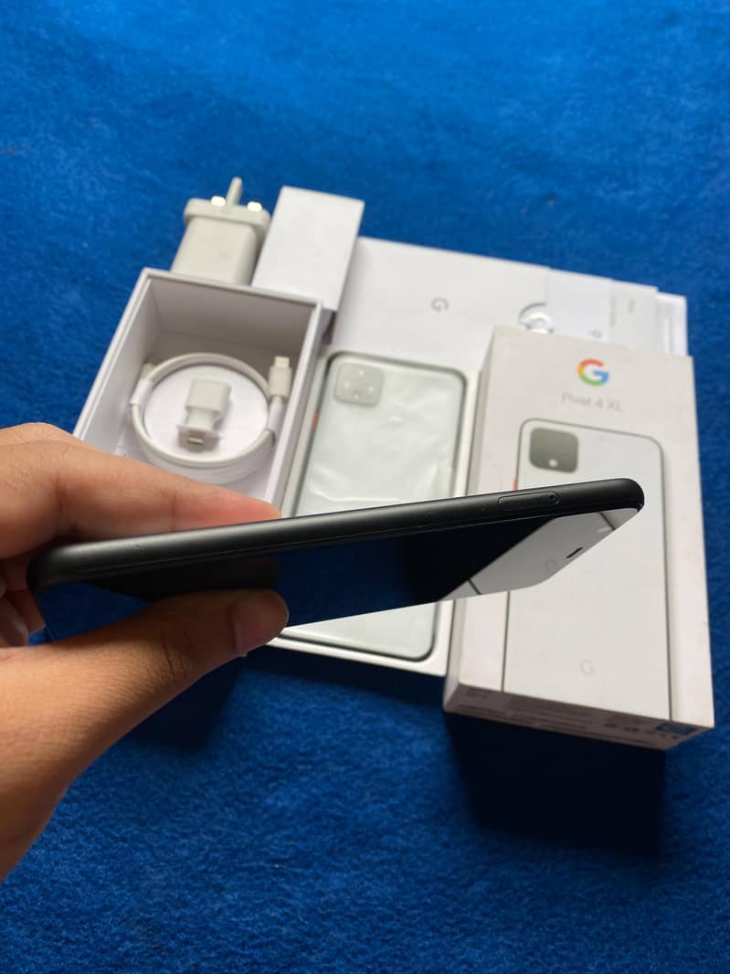 Google Pixel 4 (Low price) 5