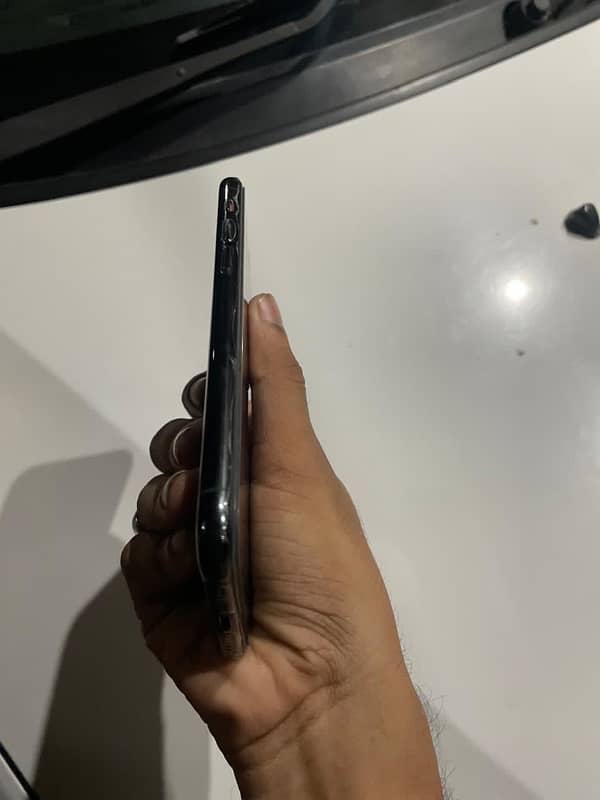 IPHONE 11 PRO 64gb DUAL SIM APPROVED 4