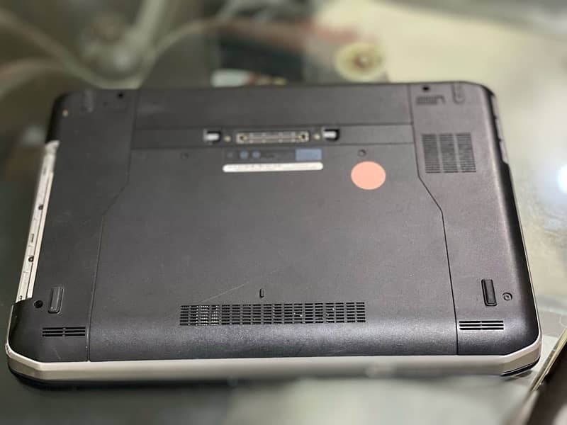 Dell Laptop 128Ssd 3rd gen 3