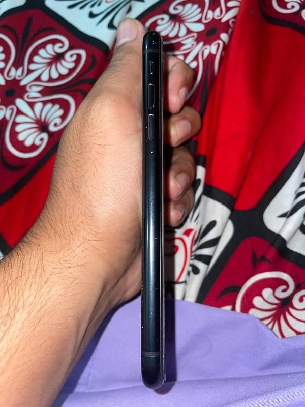 Iphone xr non pta 128gb (factory unlocke) 1