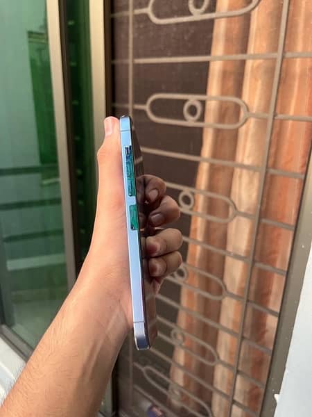 I phone 13 pro max 256gb 5