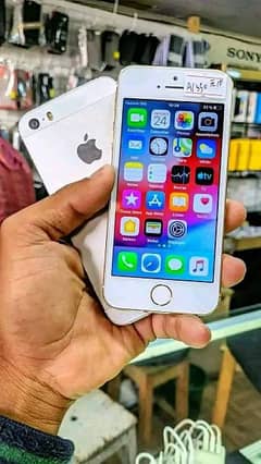 I phone 5s pta approved 64gb 0322,7573476 Whatsapp