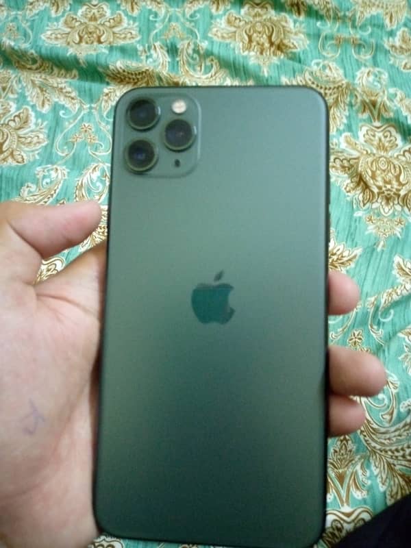 I phone 11 Pro Max  (256 GB Non PTA) 5