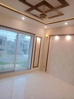 3 BEDS 5 MARLA BRAND NEW HOUSE FOR RENT LOCATED BAHRIA ORCHARD LAHORE