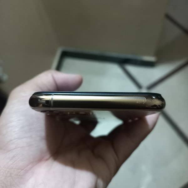 iPhone 11 Pro 256gb 5