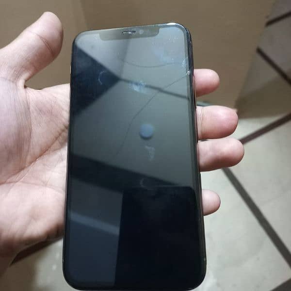 iPhone 11 Pro 256gb 8