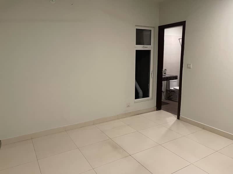 1350 sq ft 2 bed apartment The Atrium Zaraj Housing opp Giga Mall for rent 12