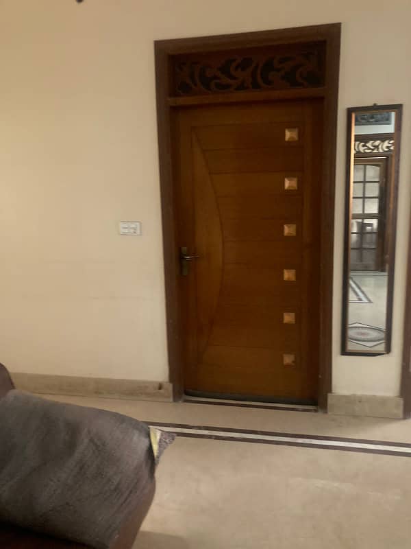 3 bed dd ground floor portion for rent in Johar block 20 3