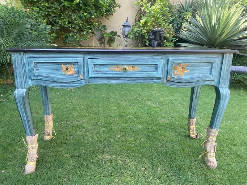 hand painted console new 2