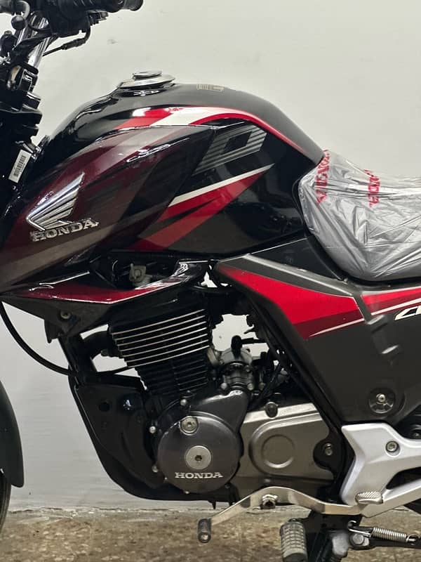 honda cb150f 2018 model ( 16000 km used ) 4